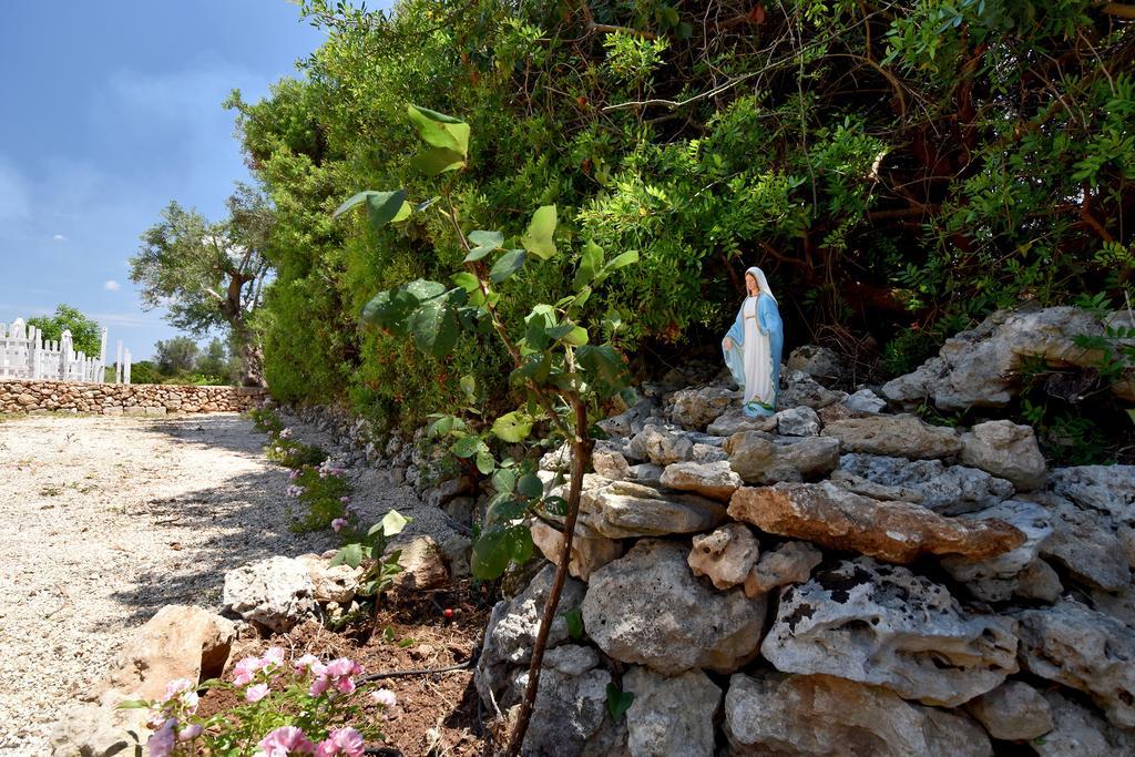 Masseria Pitanni Галлиполи Экстерьер фото